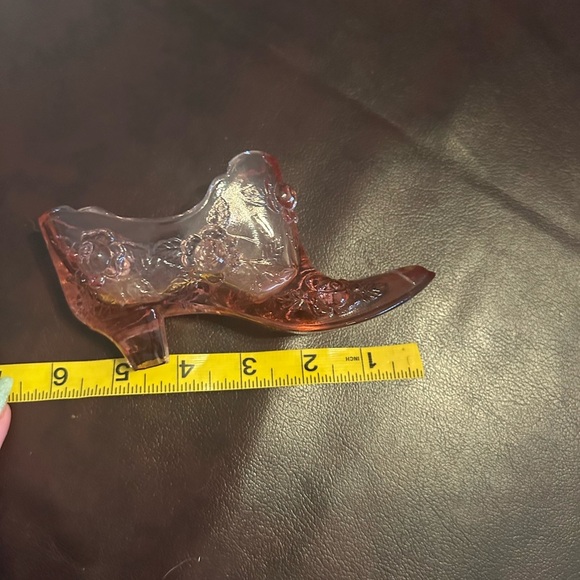 Vintage Fenton glass slipper - Picture 4 of 7
